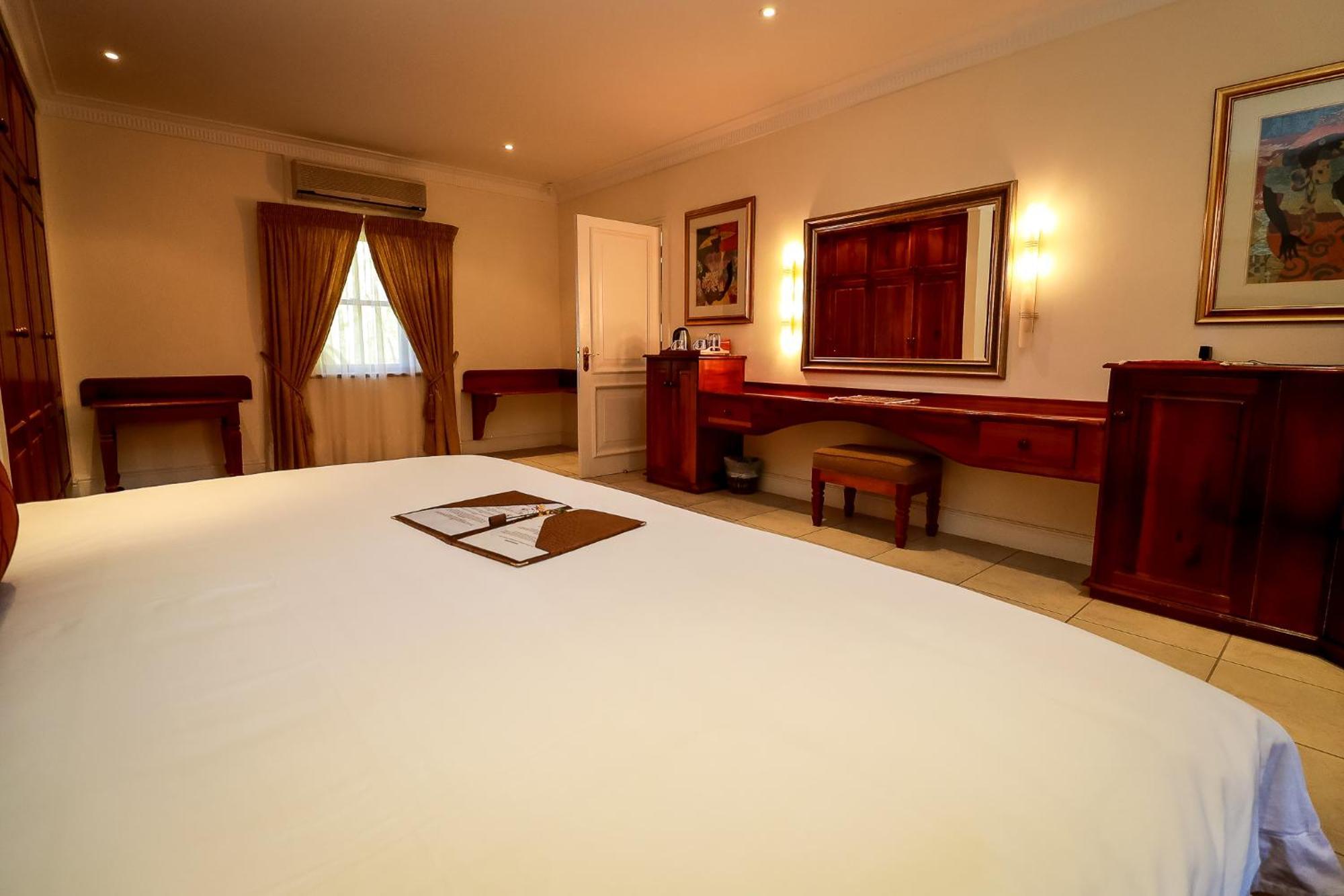 Altes Landhaus Country Lodge Oudtshoorn Luaran gambar
